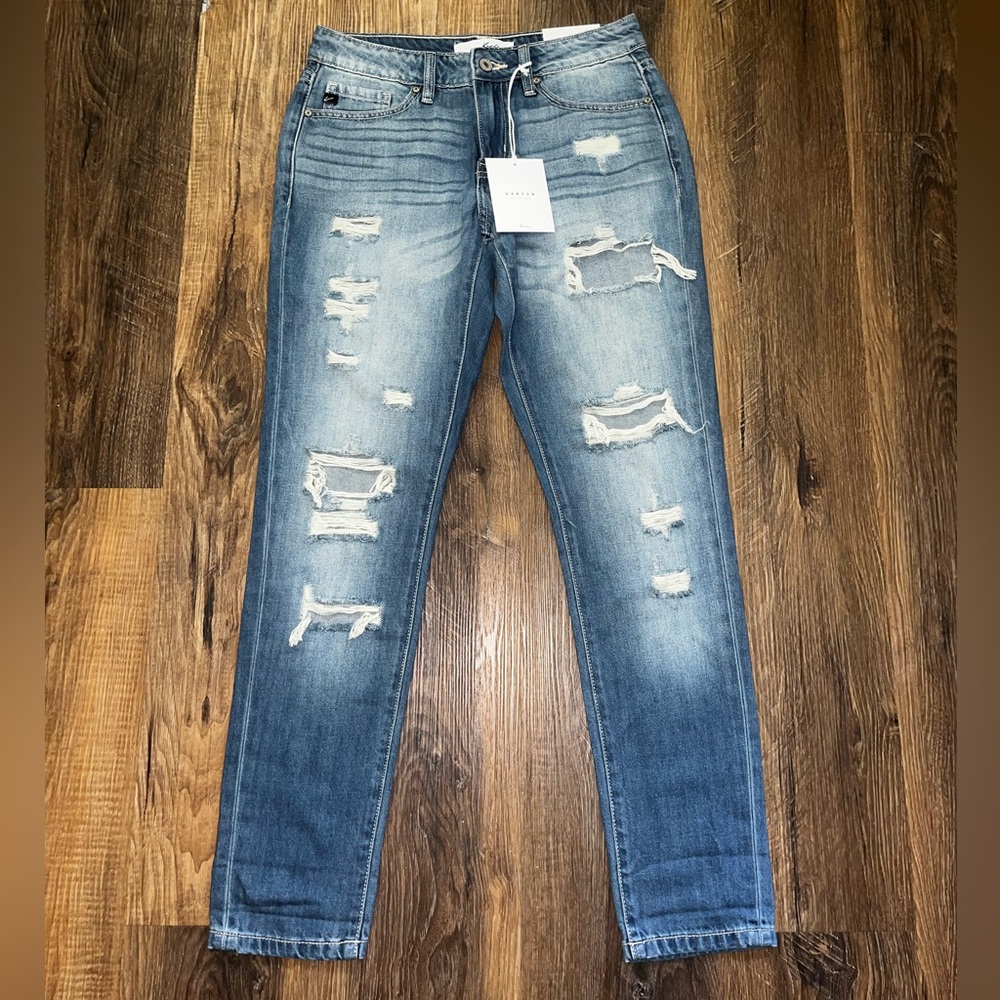 *NWT* KANCAN Womens Skinny Relaxed Fit Ripped Jeans